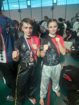 karaté.png karaté.png